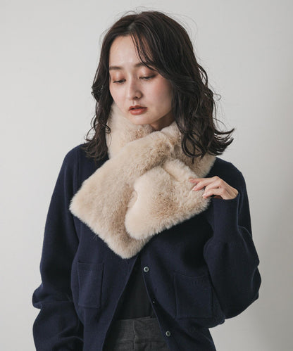 蓬鬆仿皮草圍巾