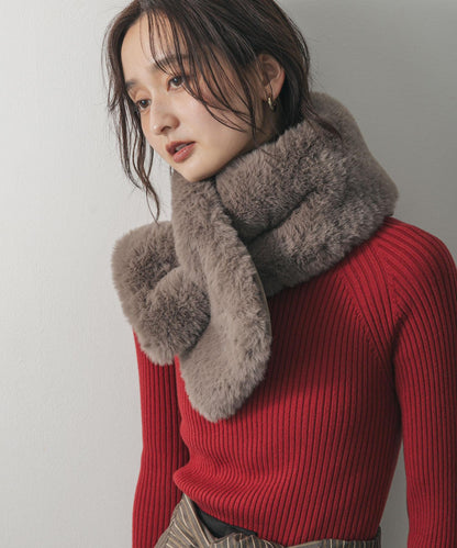 蓬鬆仿皮草圍巾
