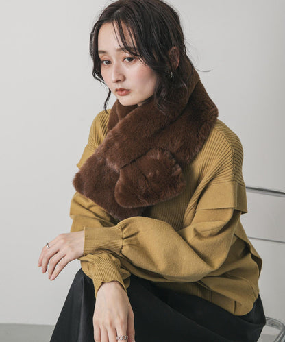 蓬鬆仿皮草圍巾