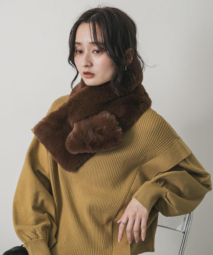 蓬鬆仿皮草圍巾