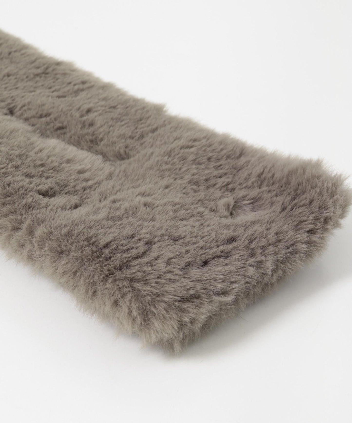 蓬鬆仿皮草圍巾