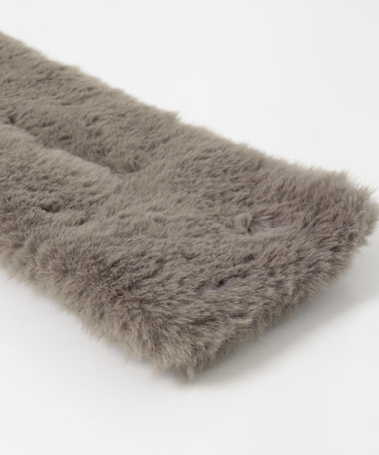 蓬鬆仿皮草圍巾