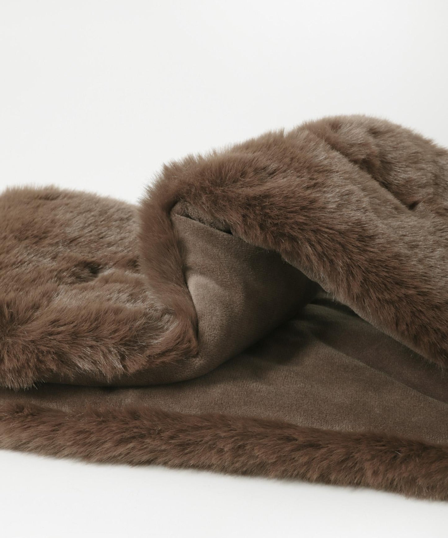 蓬鬆仿皮草圍巾