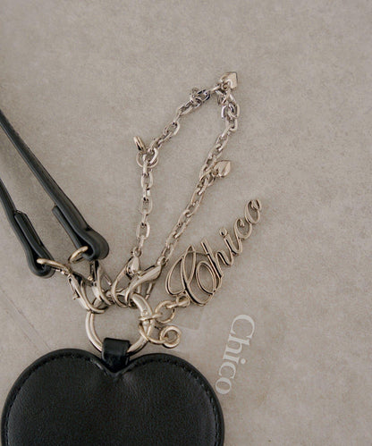 【Chico】帶愛心吊墜手機斜挎包