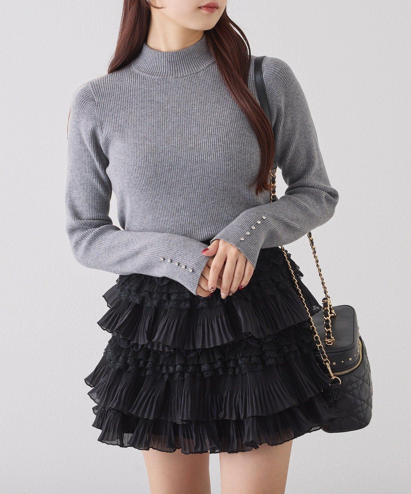 袖釦裝飾高領針織衫