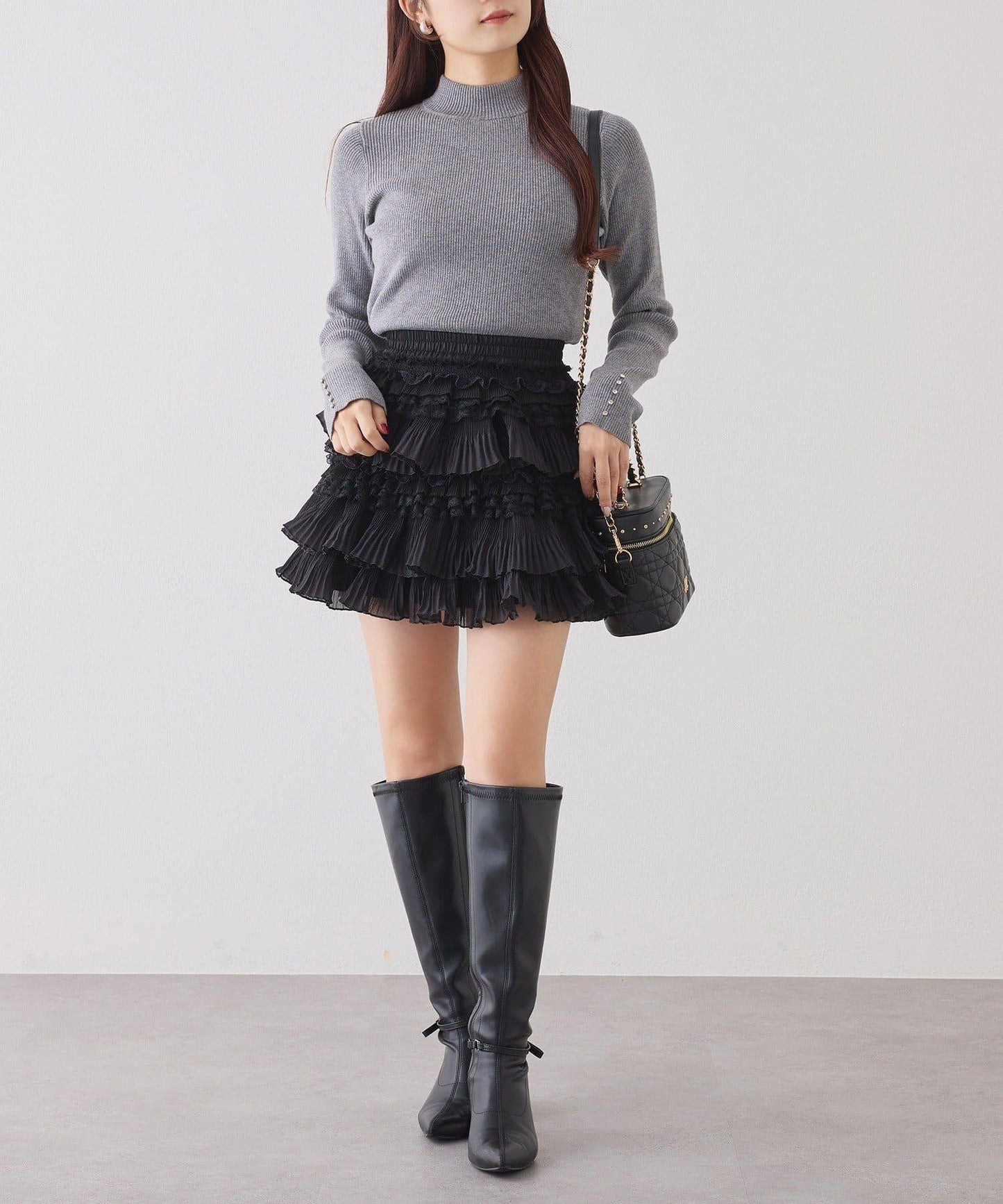 袖釦裝飾高領針織衫