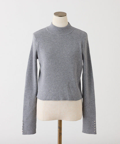 袖釦裝飾高領針織衫