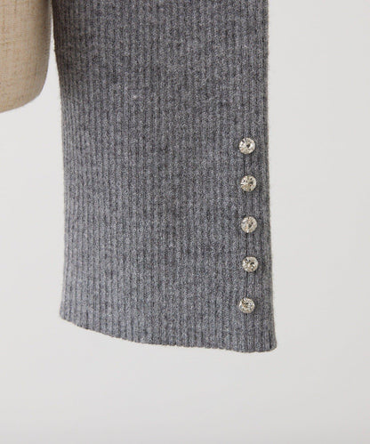 袖釦裝飾高領針織衫