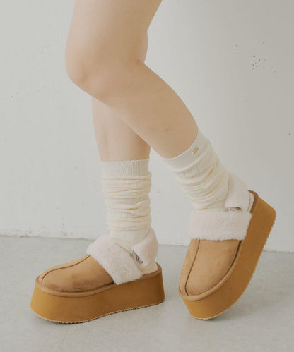 （暫定）厚底羊羔毛拖鞋