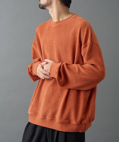 剪裁燈芯絨圓領衫