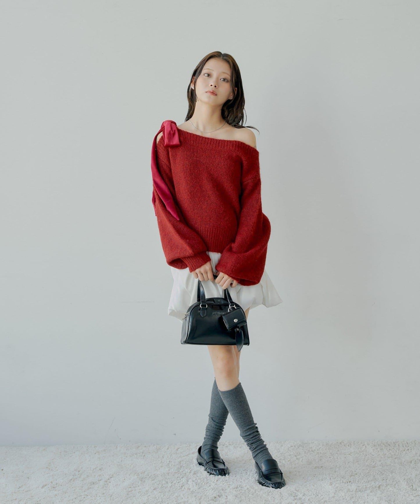 【復刻】天鵝絨蝴蝶結單肩寬鬆針織衫