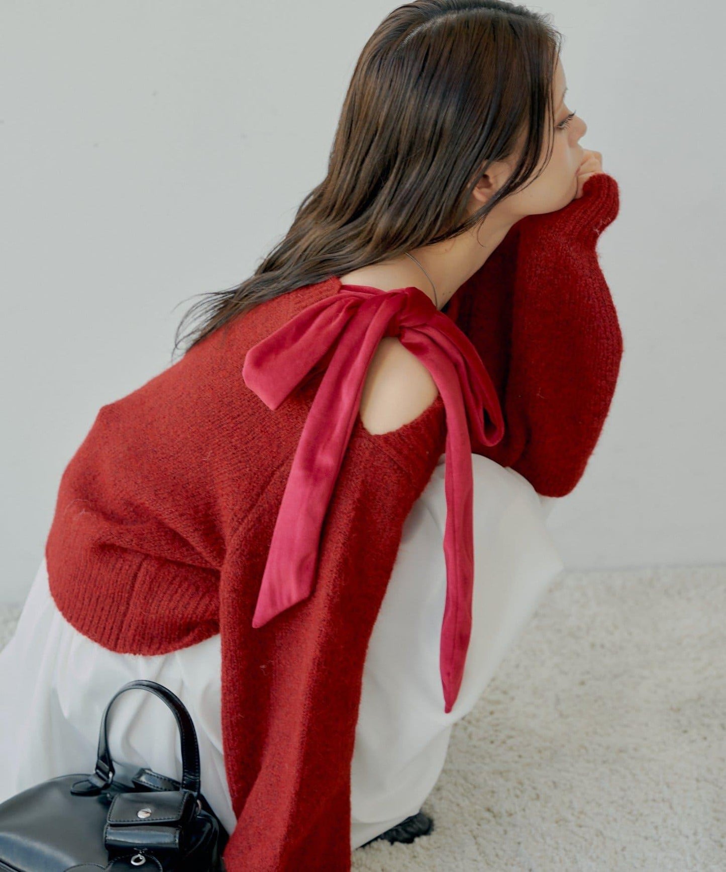 【復刻】天鵝絨蝴蝶結單肩寬鬆針織衫