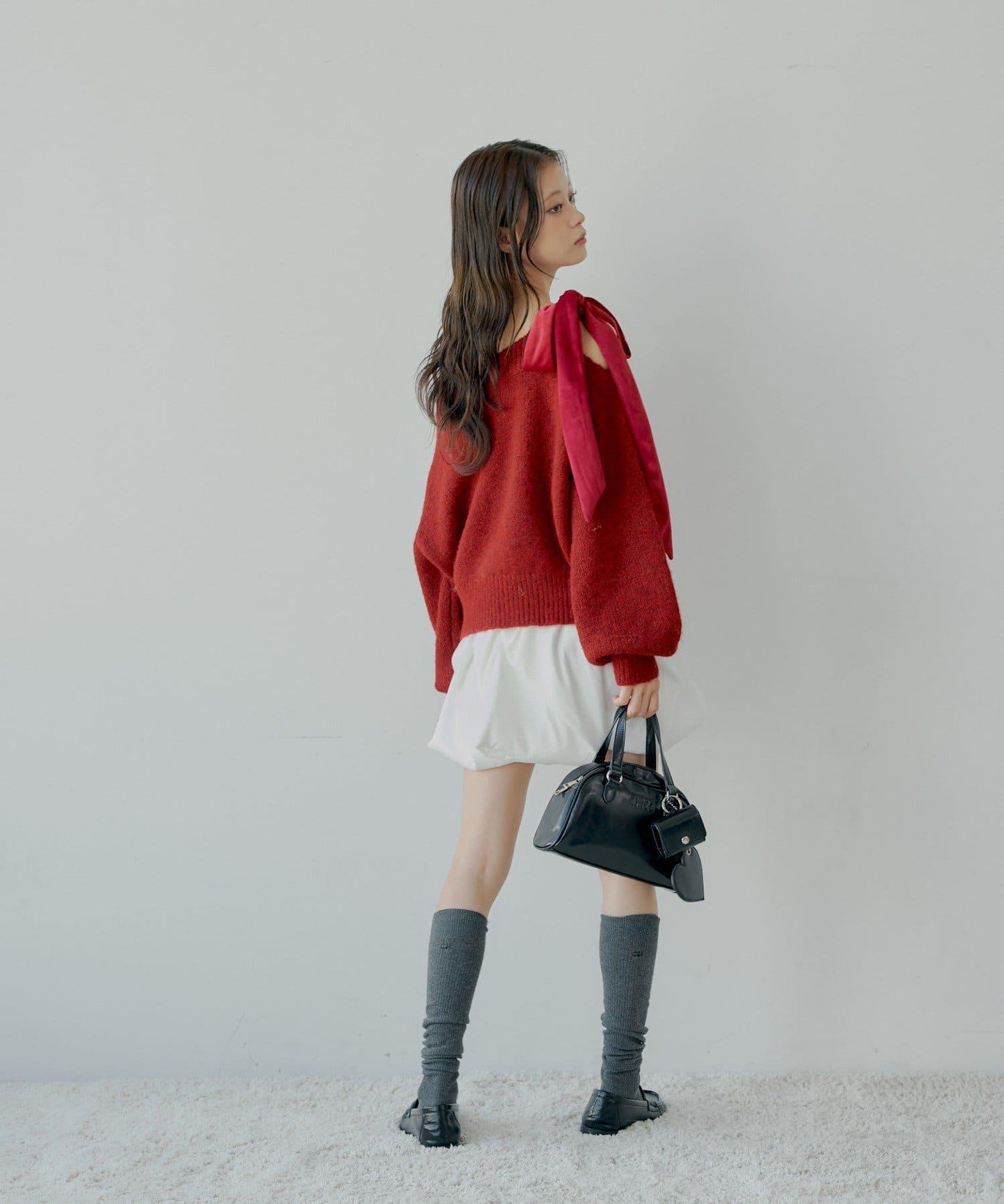 【復刻】天鵝絨蝴蝶結單肩寬鬆針織衫