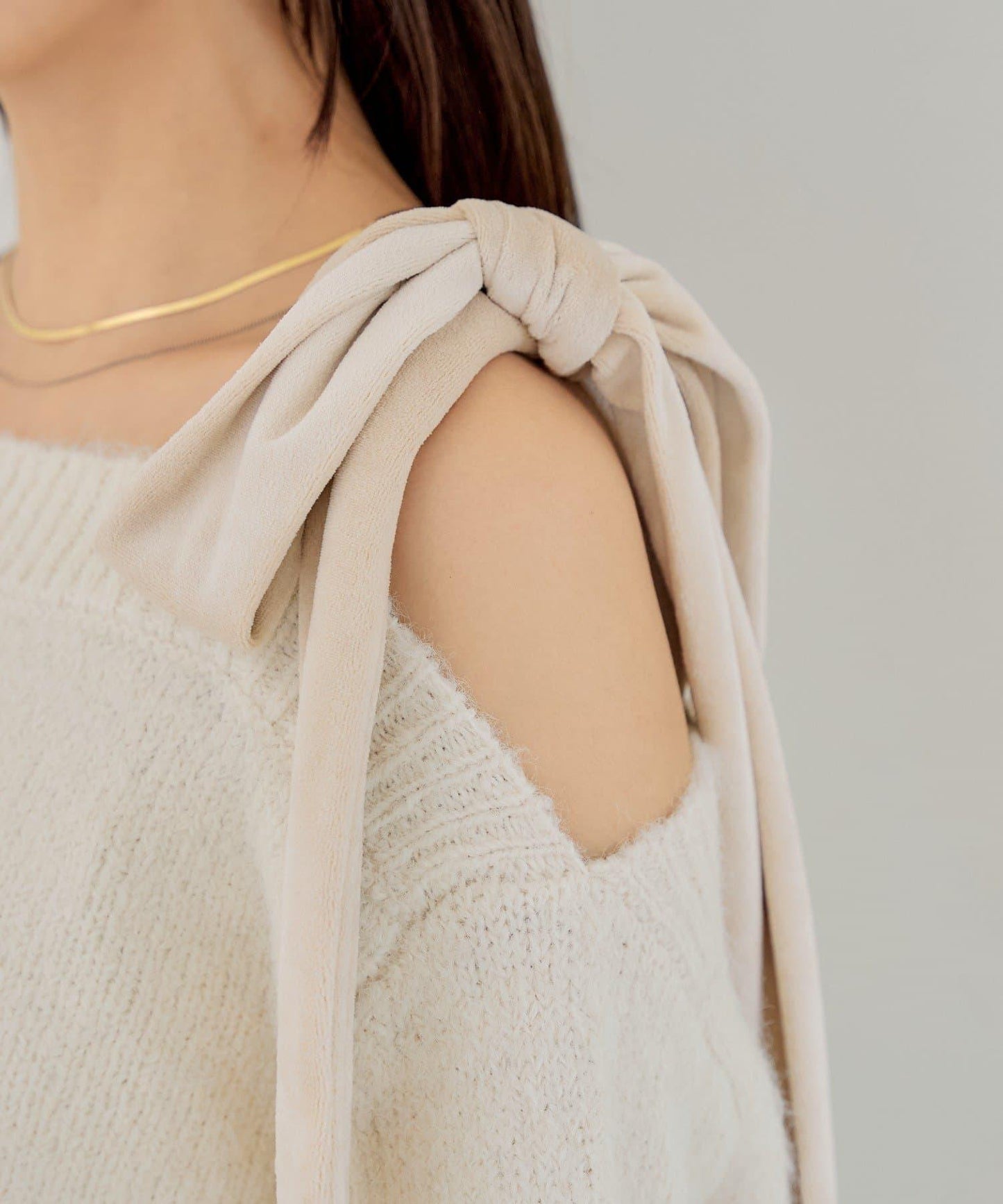 【復刻】天鵝絨蝴蝶結單肩寬鬆針織衫