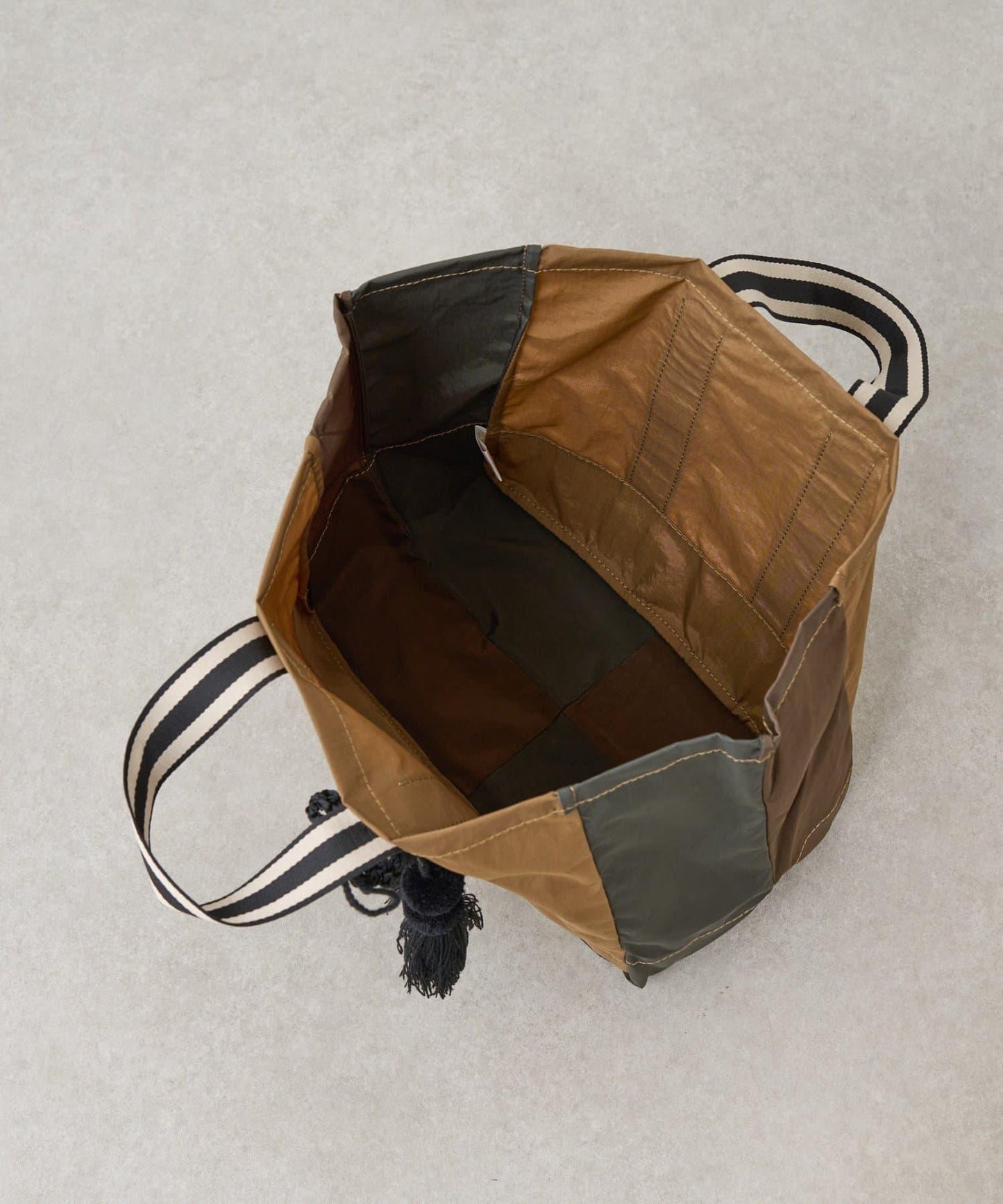 《FRIPIER》帶吊飾拼色托特包