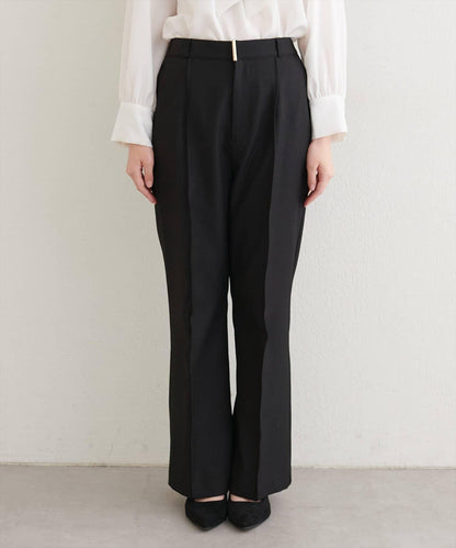 〈osono〉美型喇叭褲