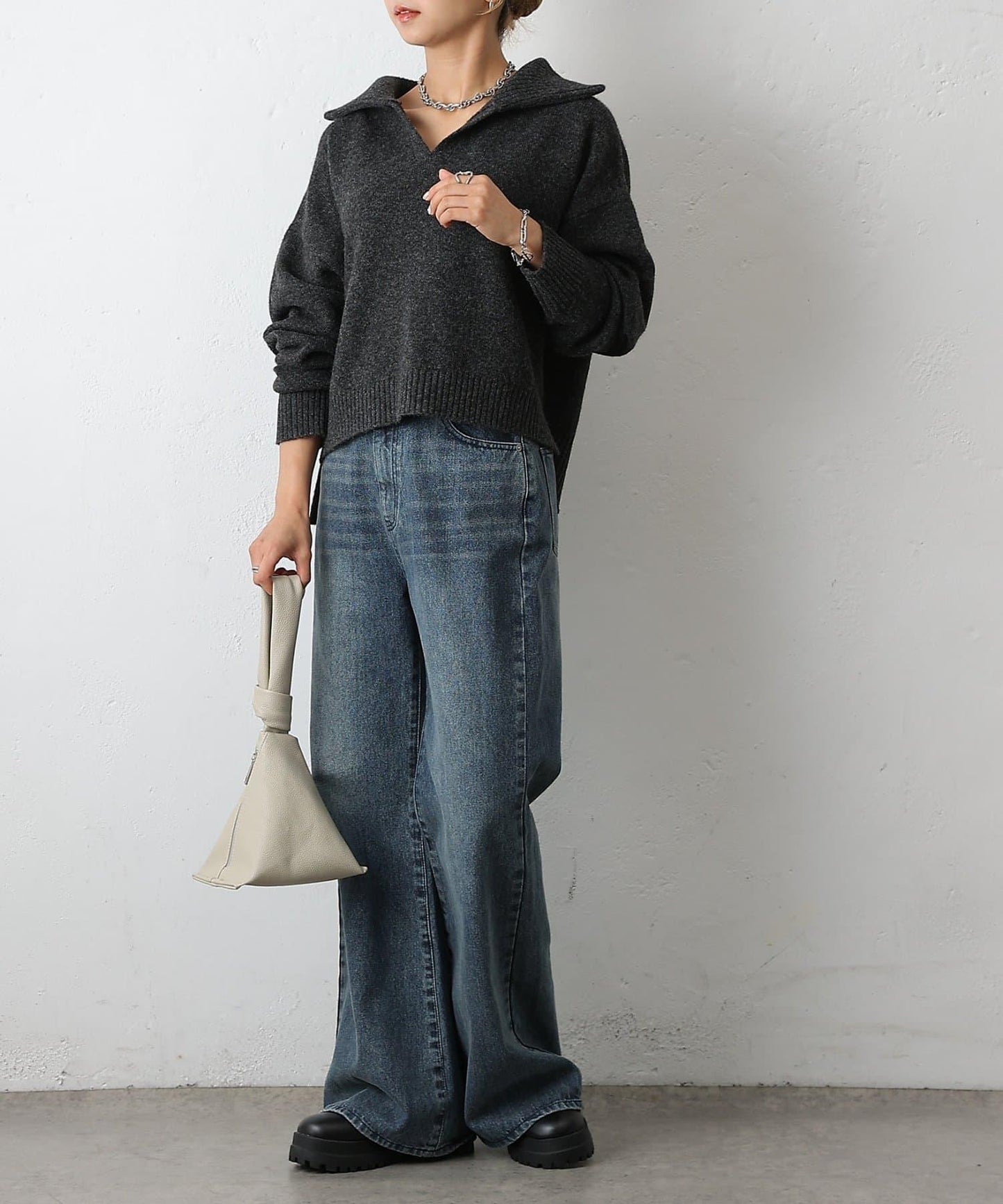 柔軟帶領開襟襯衫