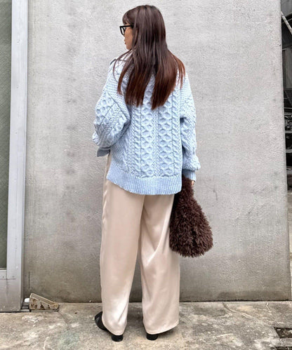 翻領針織麻花毛衣