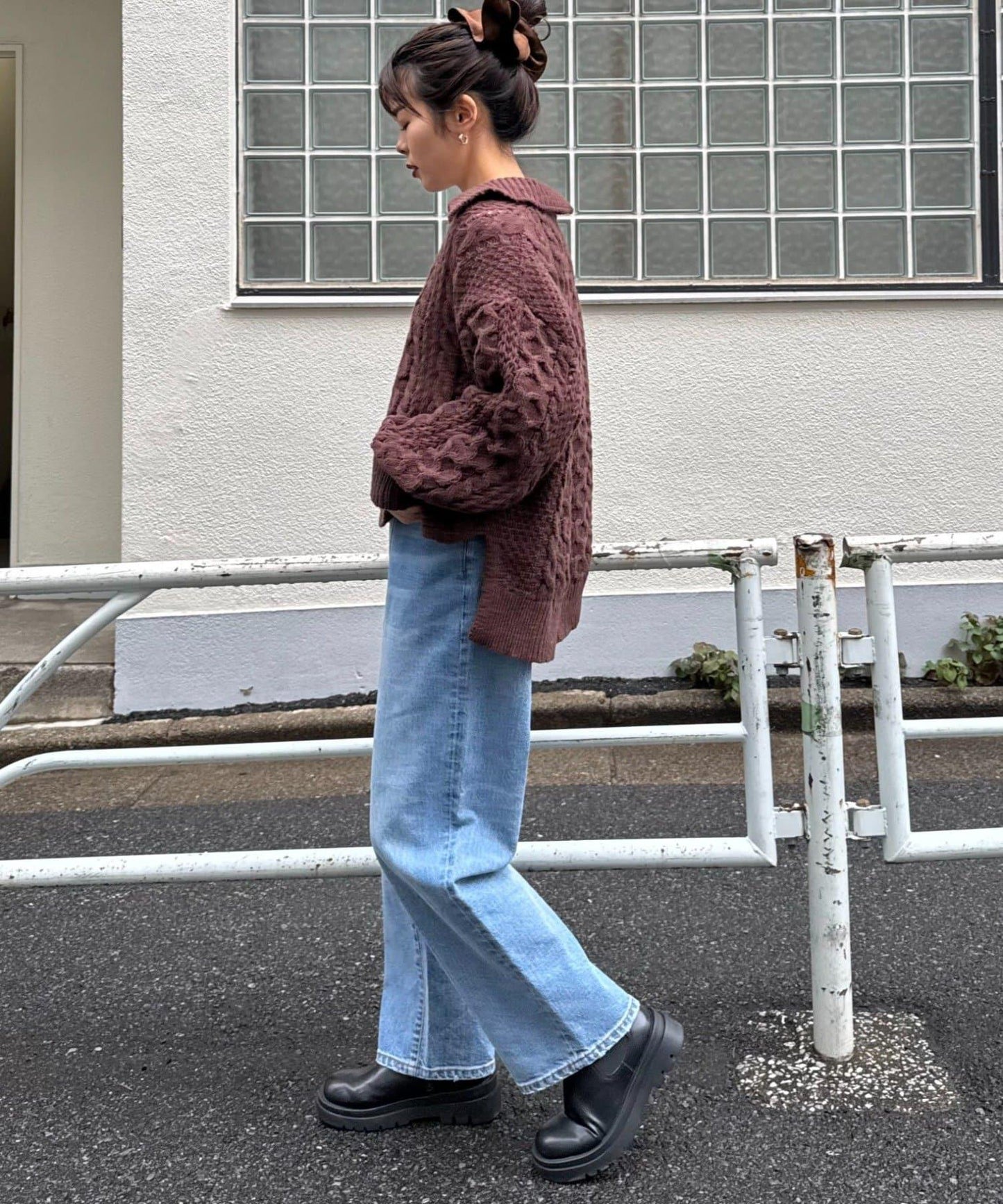 翻領針織麻花毛衣