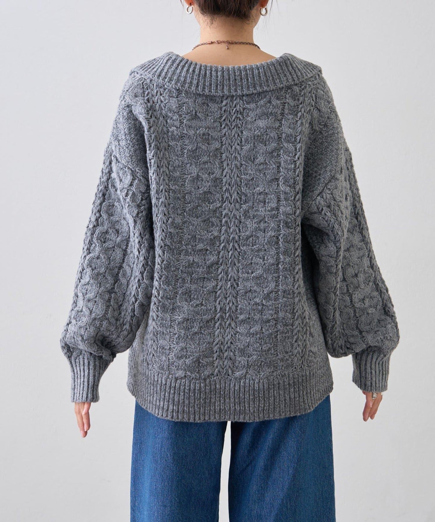 翻領針織麻花毛衣