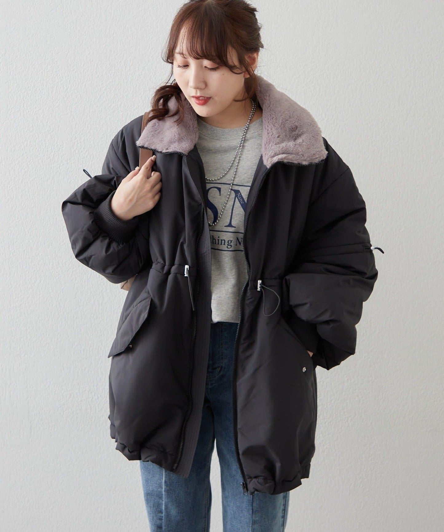 帶毛領抽繩中棉夾克