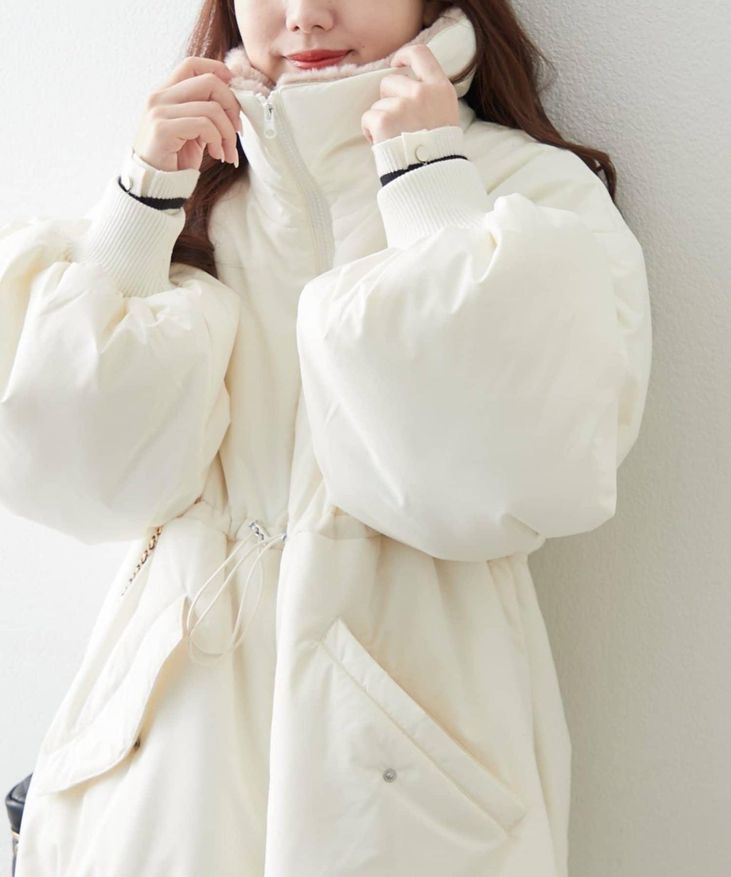 帶毛領抽繩中棉夾克