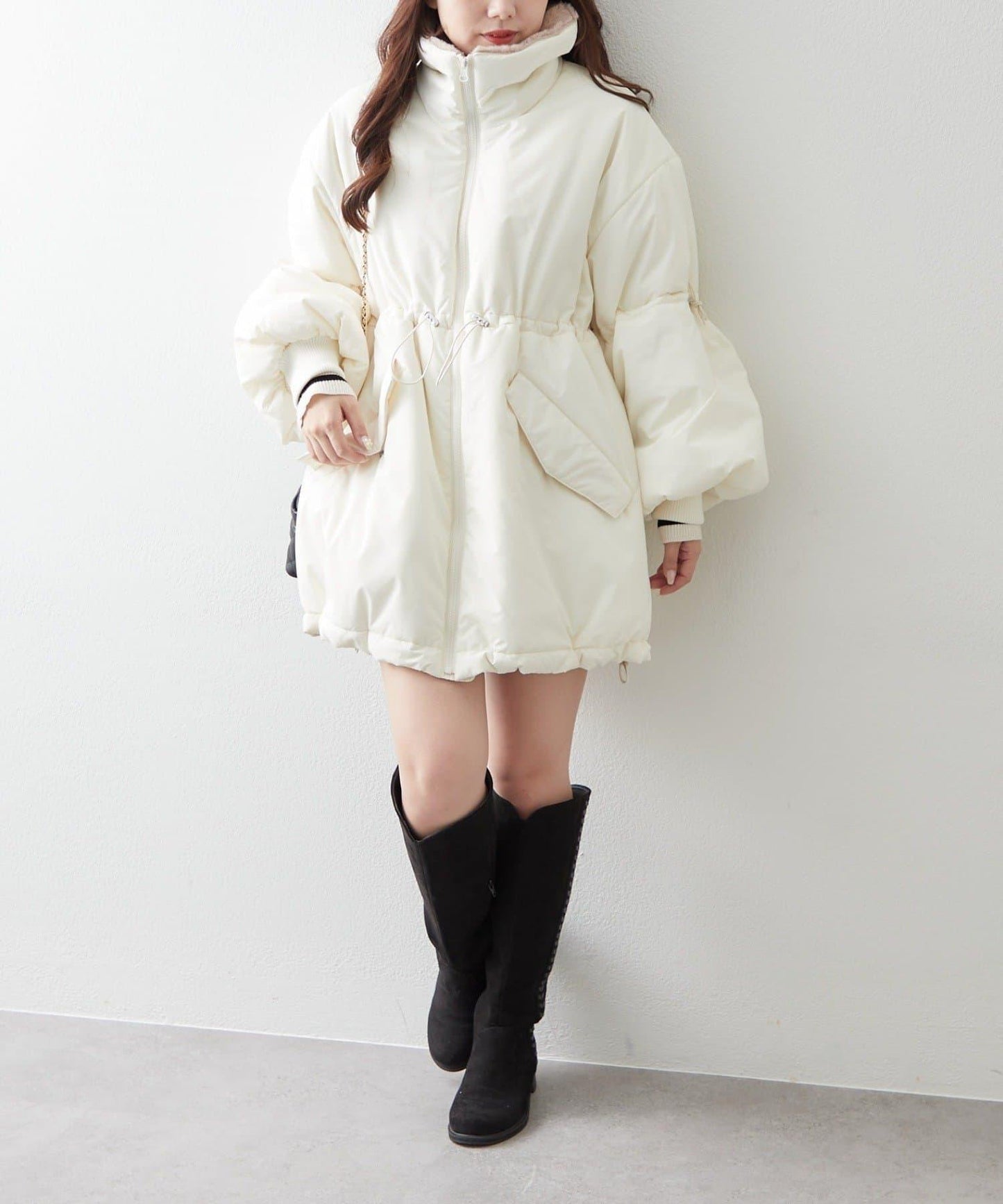 帶毛領抽繩中棉夾克