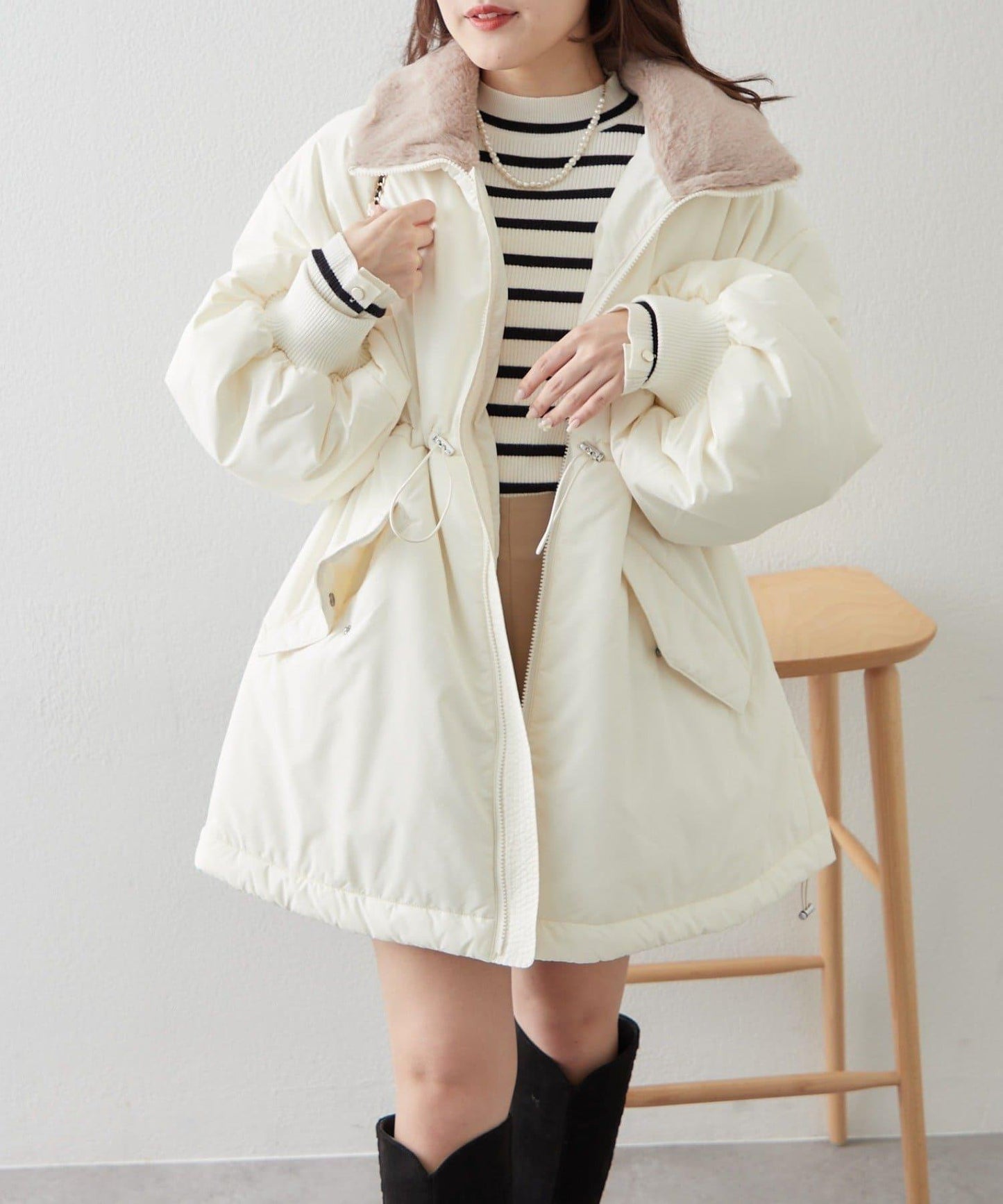 帶毛領抽繩中棉夾克