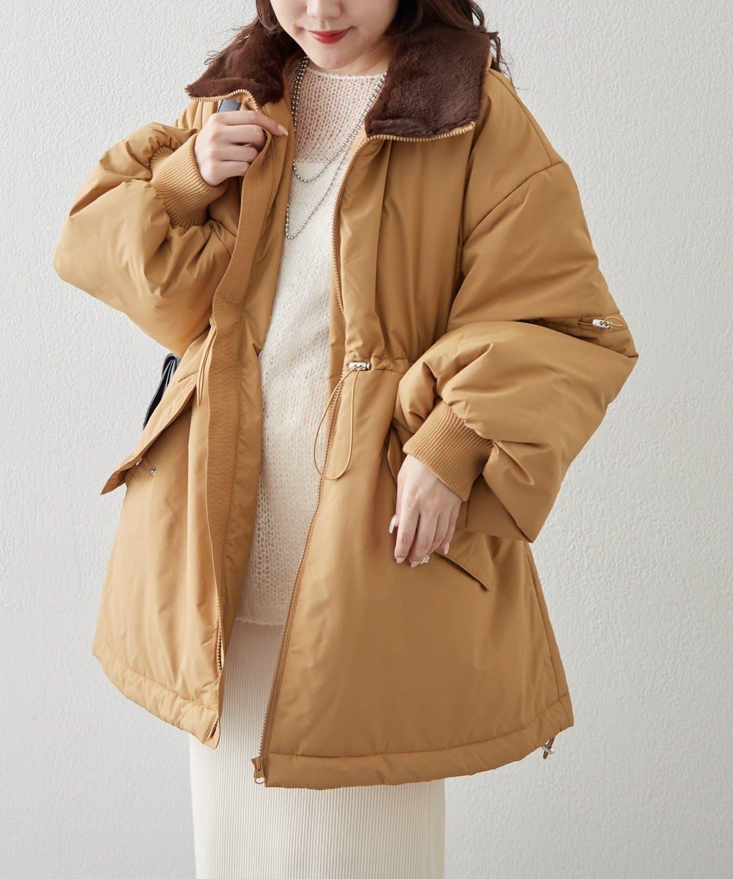 帶毛領抽繩中棉夾克