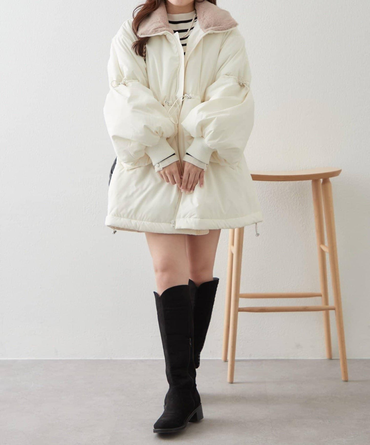 帶毛領抽繩中棉夾克