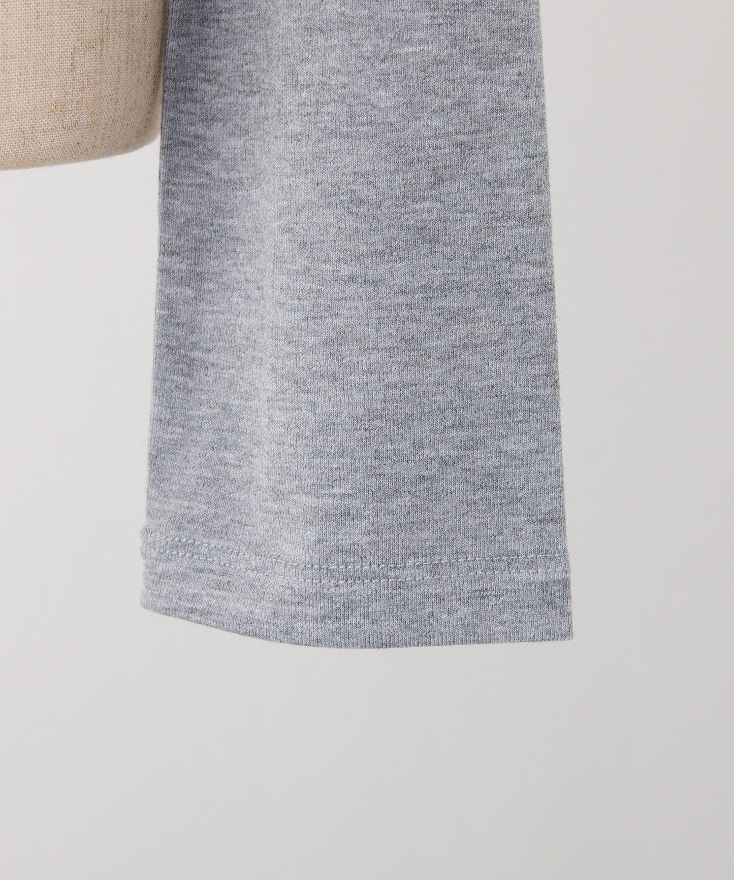 肩帶蝴蝶結褶皺內搭