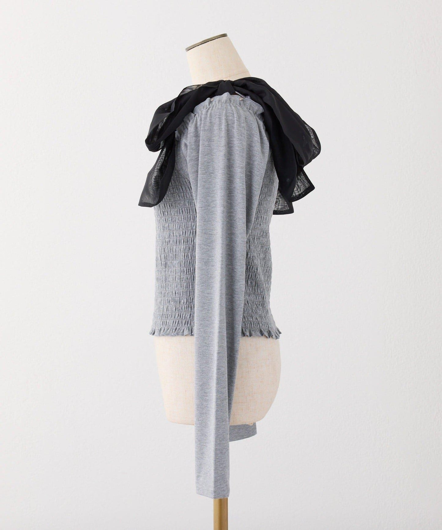 肩帶蝴蝶結褶皺內搭