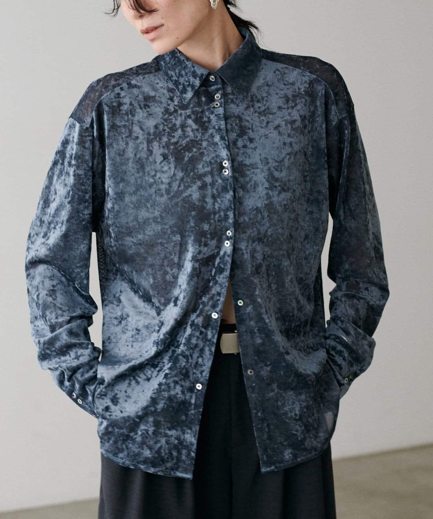 【LARUTA】透視網紗天鵝絨襯衫