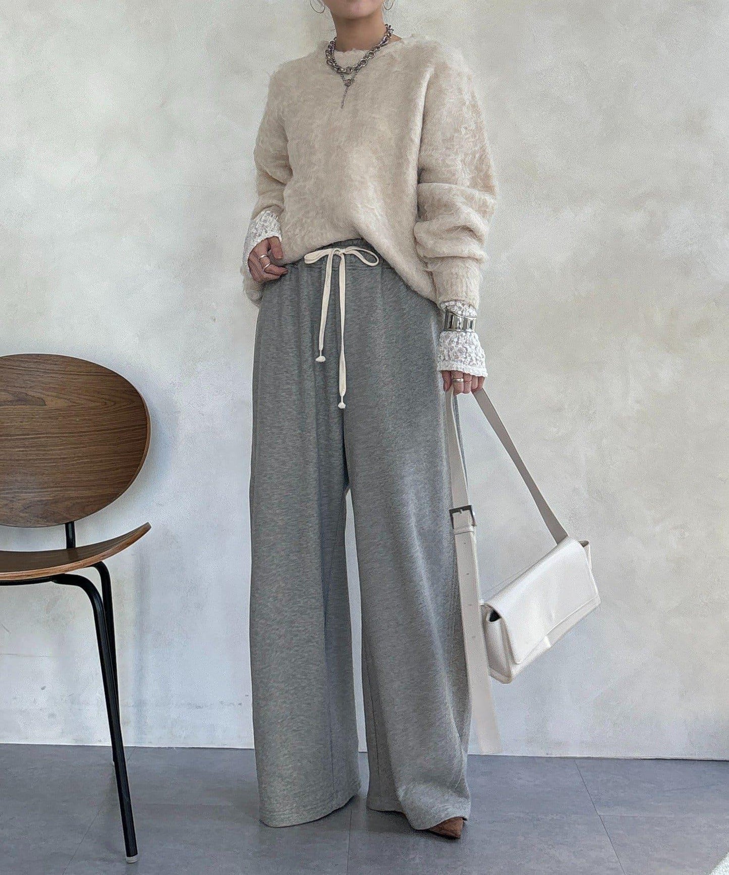 長款毛絨套頭衫