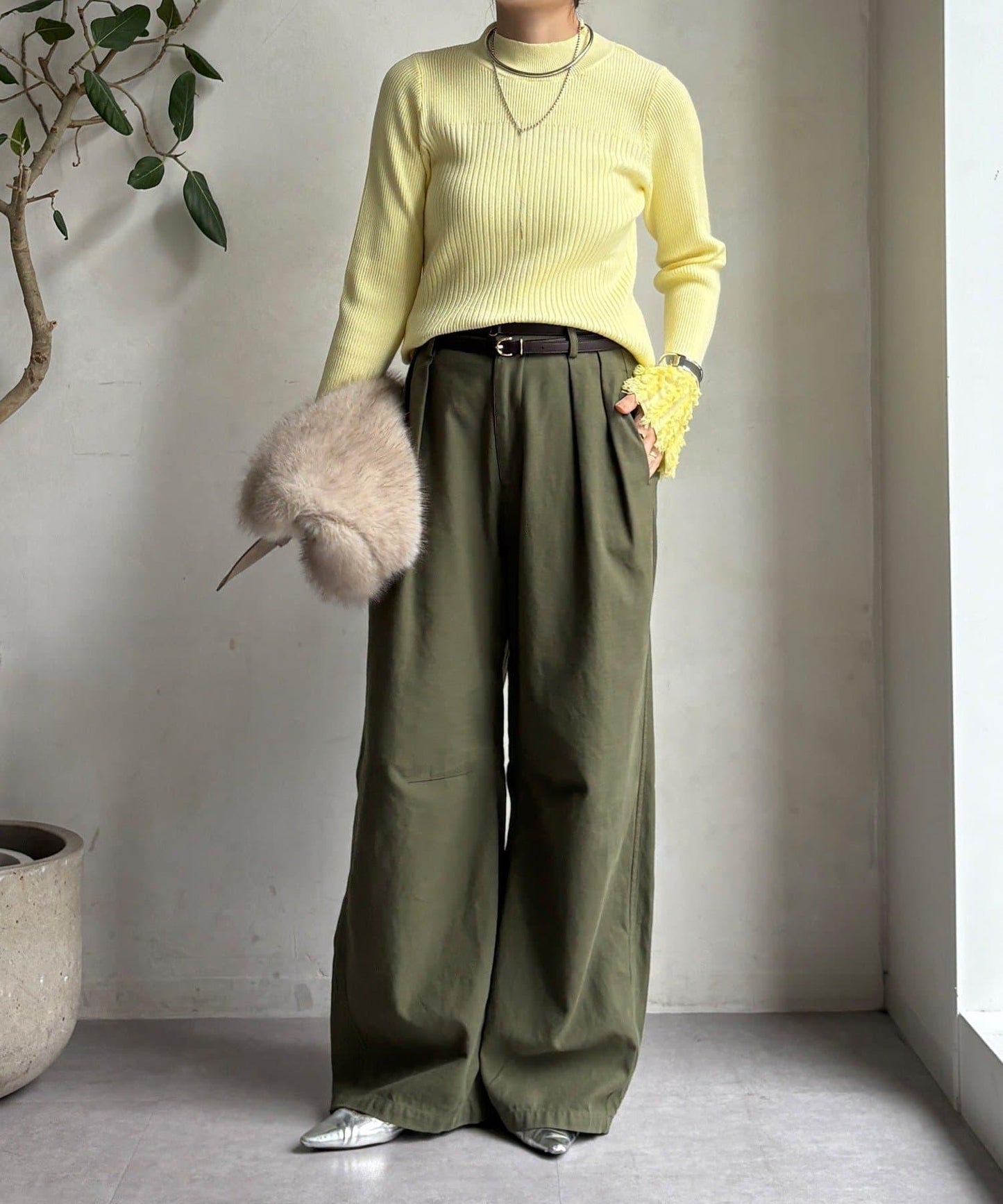 流蘇袖口羅紋針織衫