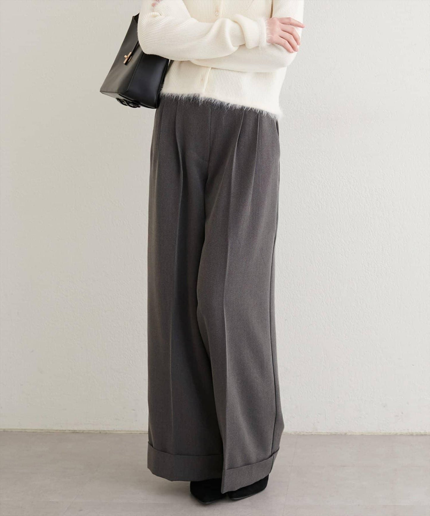 前翻折後褶長褲