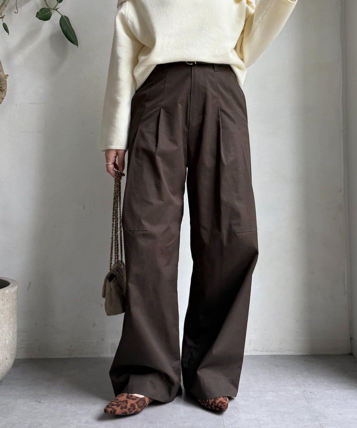 斜紋寬腿休閒褲