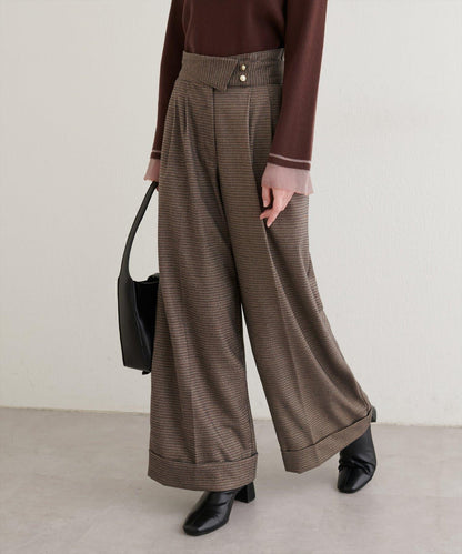 前翻折後褶長褲