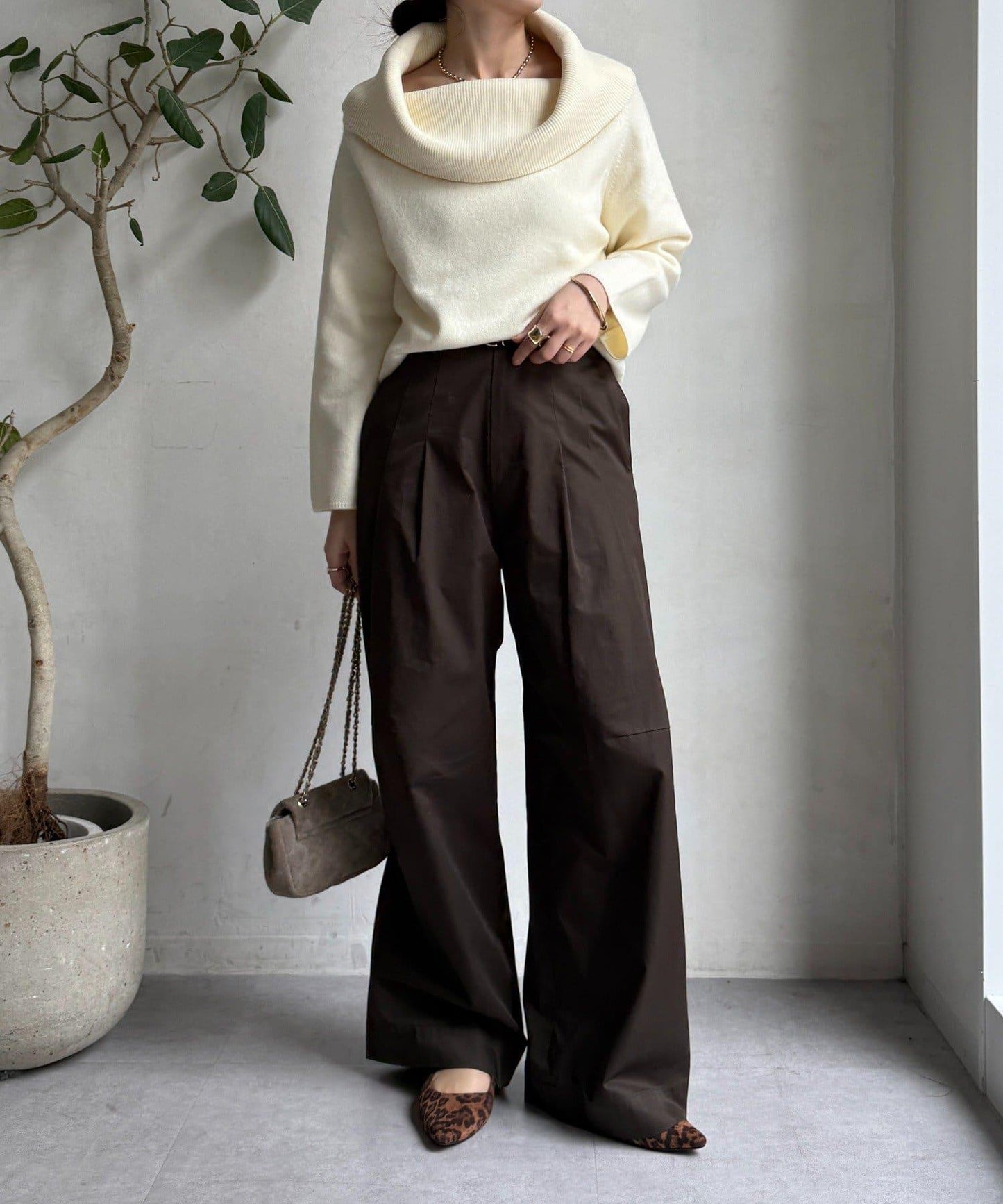 斜紋寬腿休閒褲