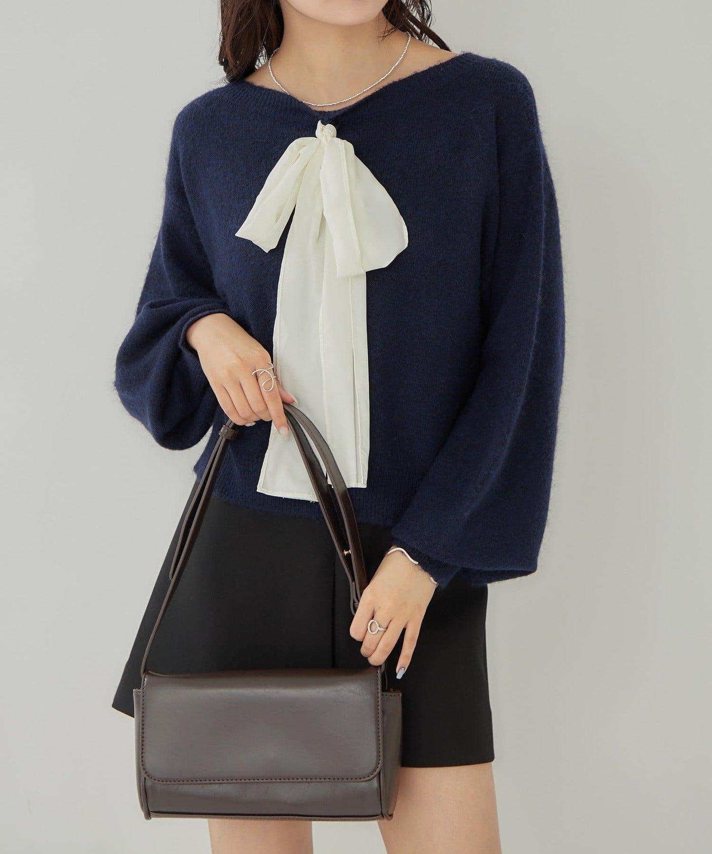 【蝴蝶結可拆卸】蝴蝶結裝飾針織套頭衫