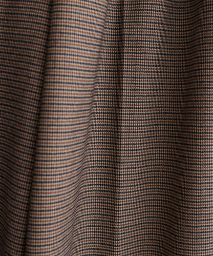 前翻折後褶長褲