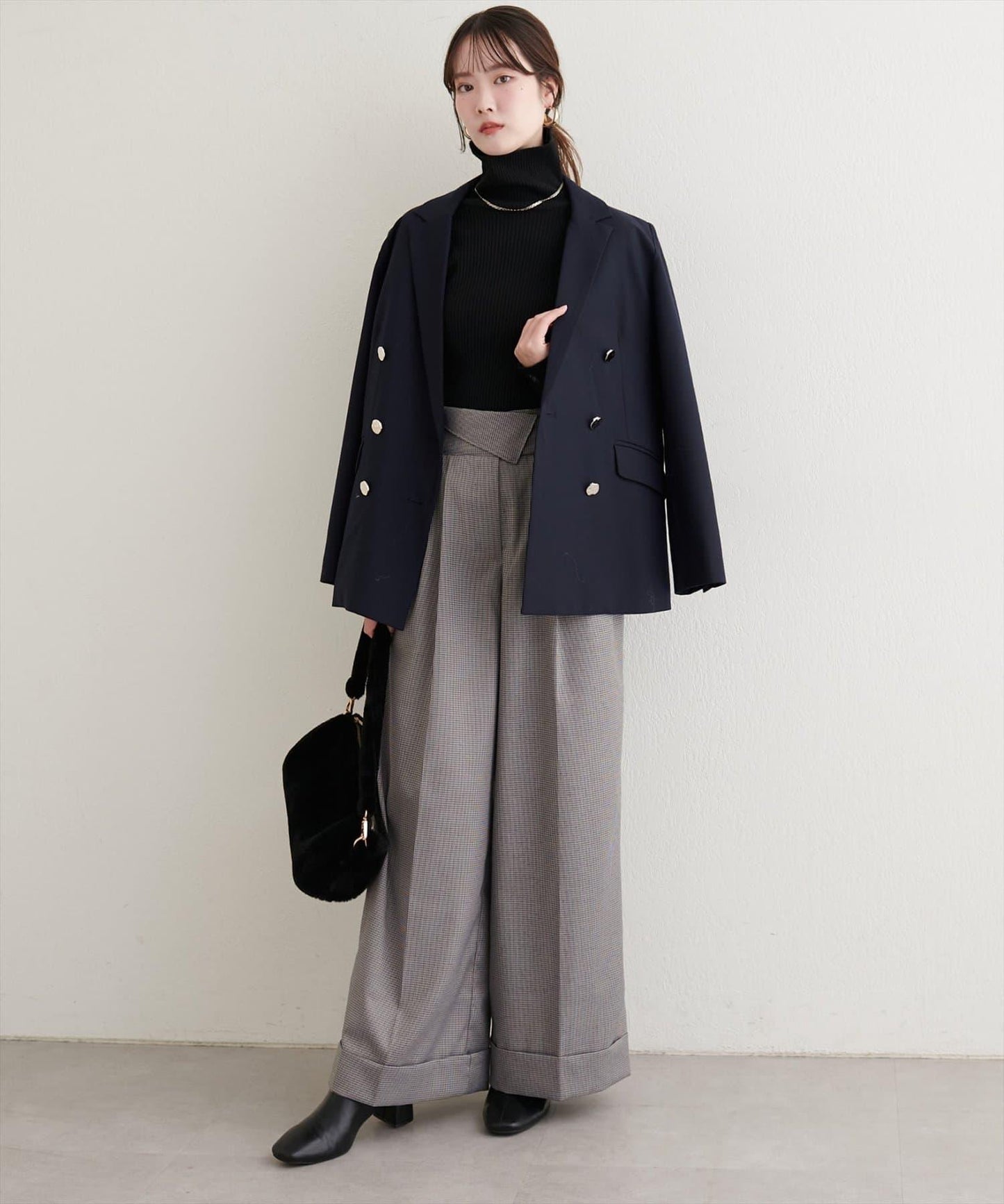 前翻折後褶長褲