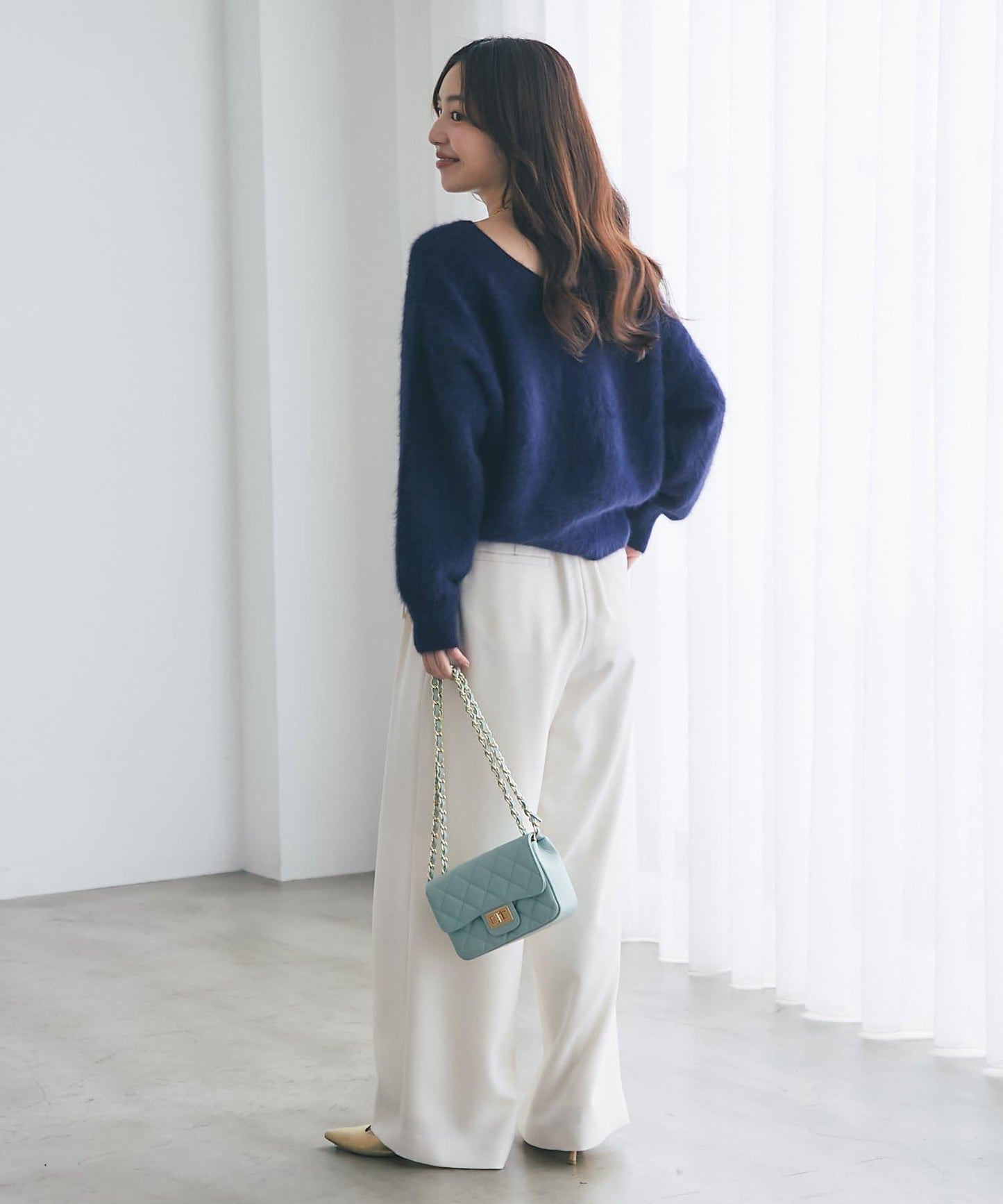 配腰帶寬鬆長褲