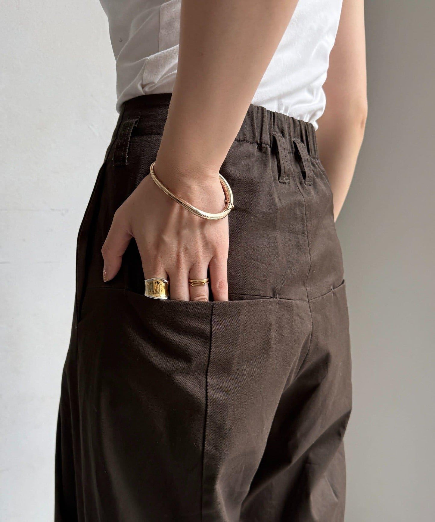 斜紋寬腿休閒褲