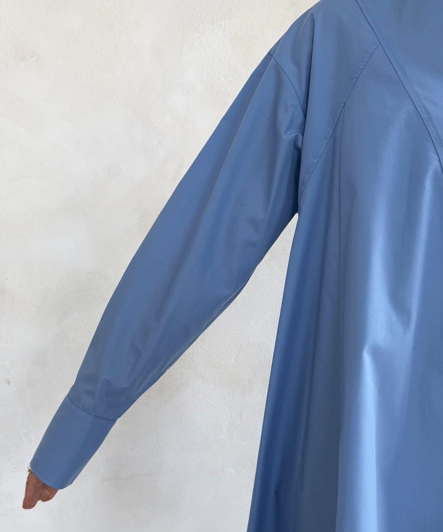 喇叭袖長款上衣