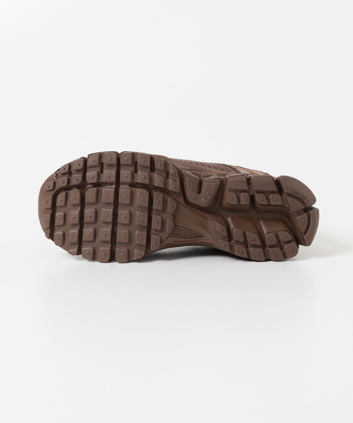 NIKE Zoom Vomero 5 金色