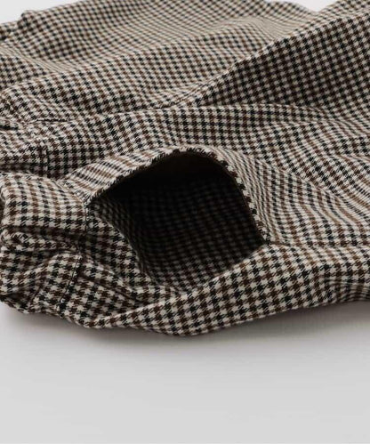 側邊蝴蝶結波浪邊短褲