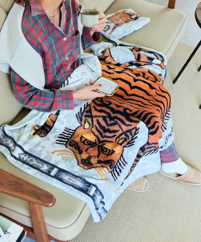 法蘭絨羊羔絨毛毯