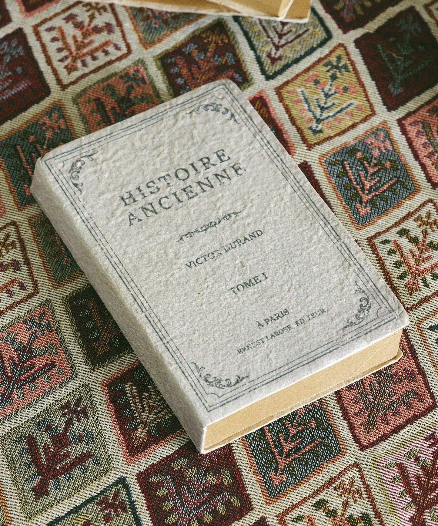 復古書本裝飾品/聖誕跳蚤市場