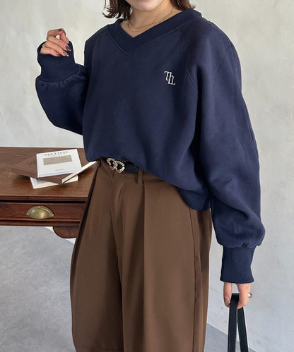 V領刺繡標誌加絨套頭衫